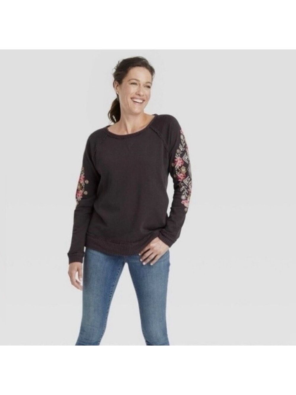 Knox Rose Floral Embroidered Sleeve Sweater Women’s L Gray Long Sleeve Boho
